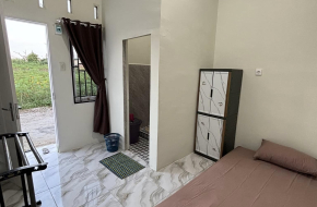 LIVIN KOST PERDAGANGAN